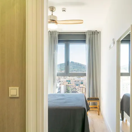 Urban Sky Tower 2 Center Apartment Malaga