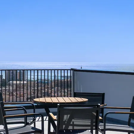 Urban Sky Tower 2 Center Apartment Malaga