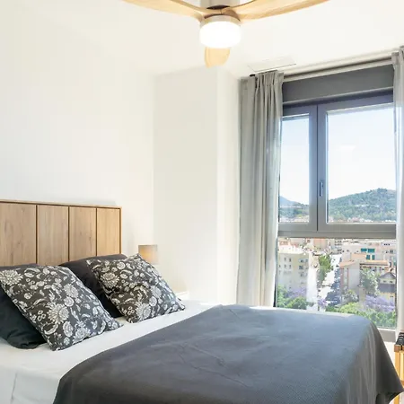 Urban Sky Tower 2 Center Apartment *