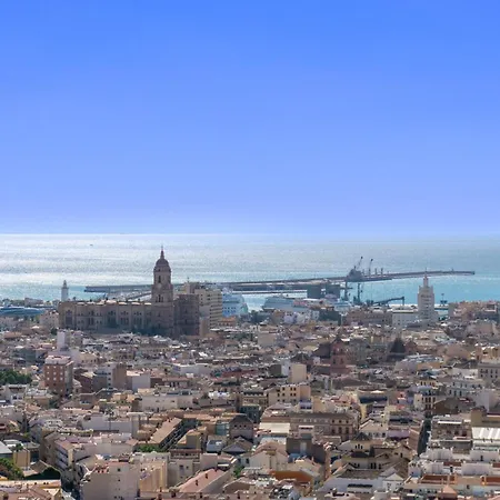 Urban Sky Tower 2 Center Apartment Malaga